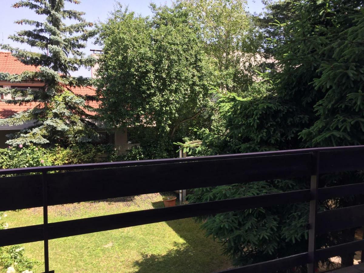 Hotel-Pension Kamyk Prag Exteriör bild